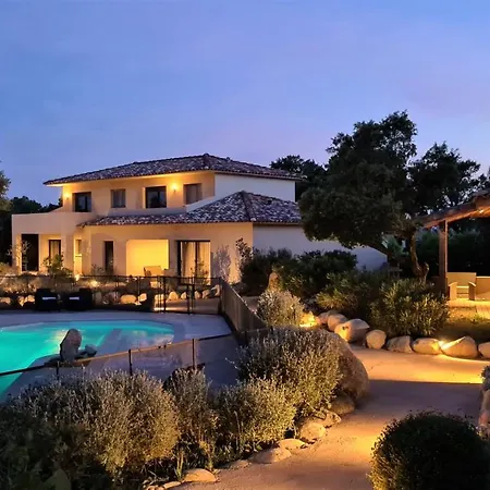 Lantana Villa *