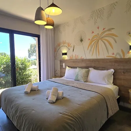 Domaine Lantana Villa *