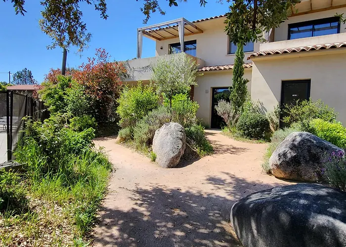 Lantana * Порто-Веккьо